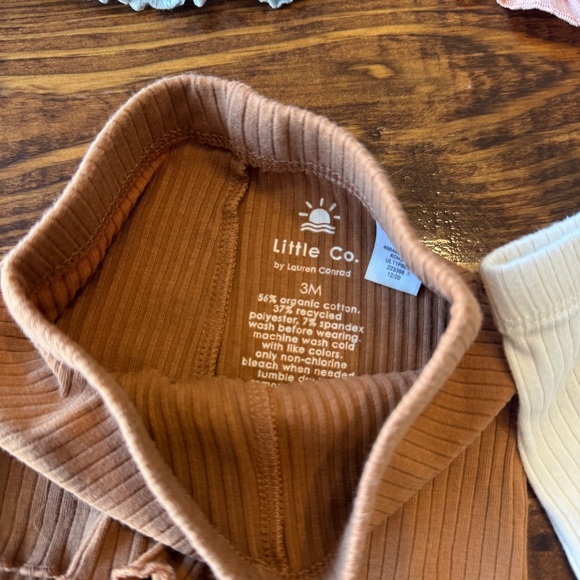 Little Co. | Ribbed Bike Shorts Set - Light Blue, Pink, Tan, Cream - Picture 5 of 5